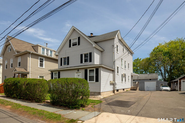 Property Photo:  168 Greenwood Street  CT 06051 