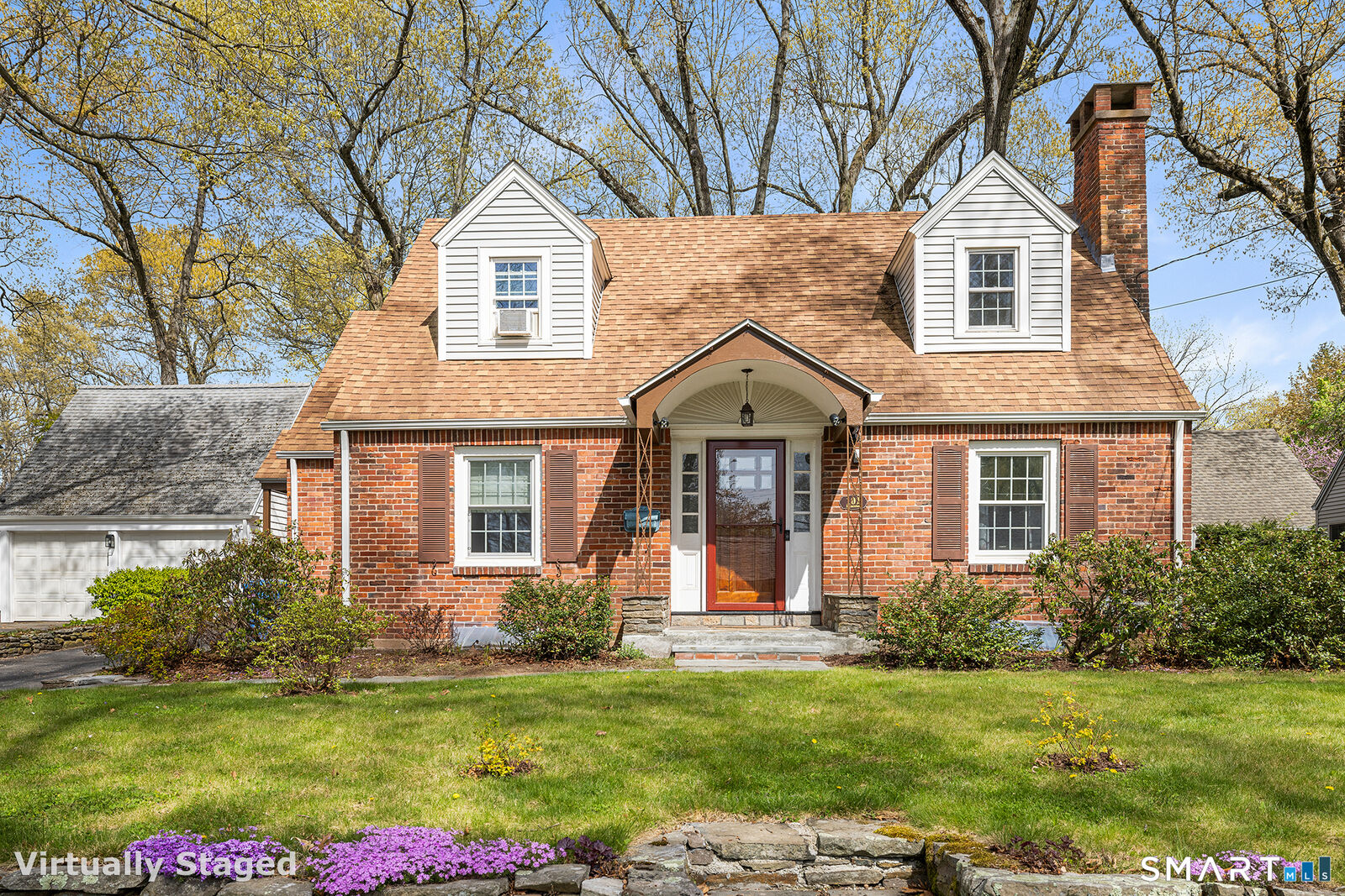 Property Photo:  101 Princeton Street  CT 06040 