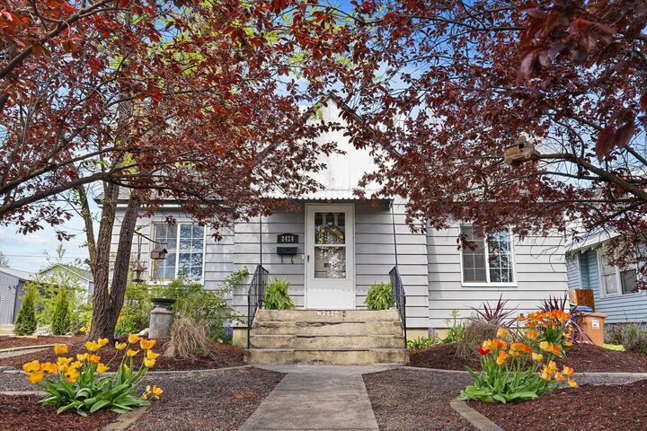 Property Photo:  2428 W Euclid Ave  WA 99205 