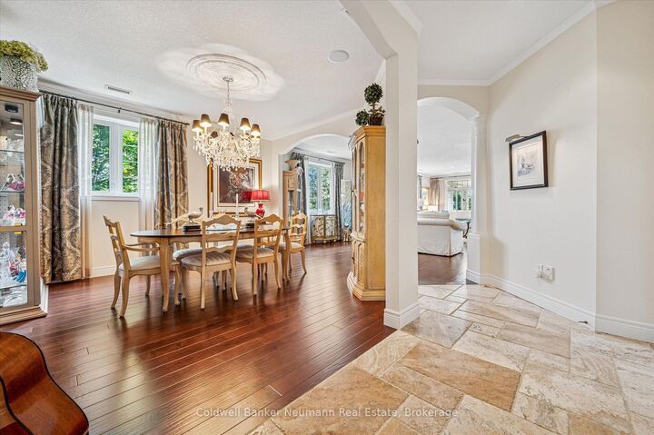 Property Photo: 255 Summerfield Drive 20 ON N1L 0E1