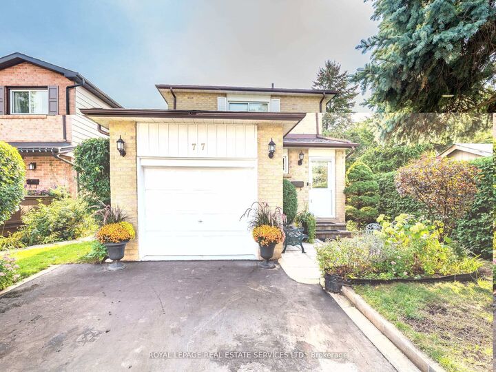 77 Martindale Crescent — photo 1