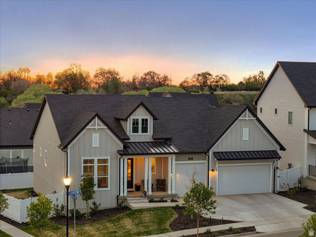 Property Photo: 1707 N Larkspur Way UT 84040