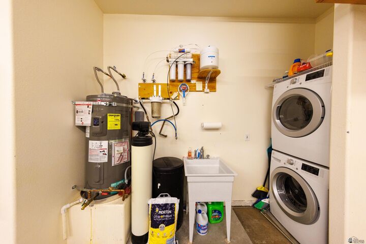 Property Photo: 14850 E 50 St AZ 85367