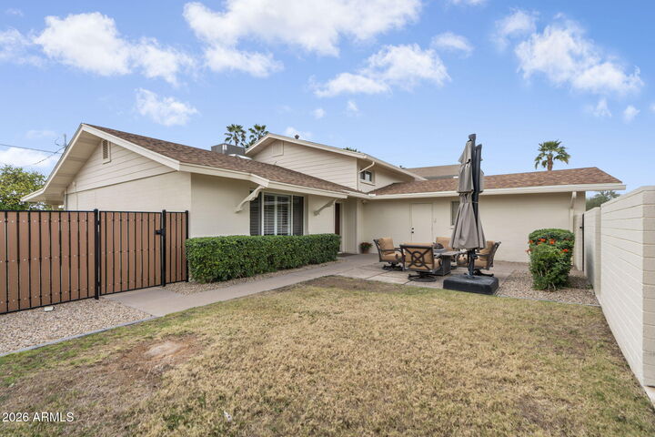 Property Photo: 8619 E Lincoln Drive AZ 85250