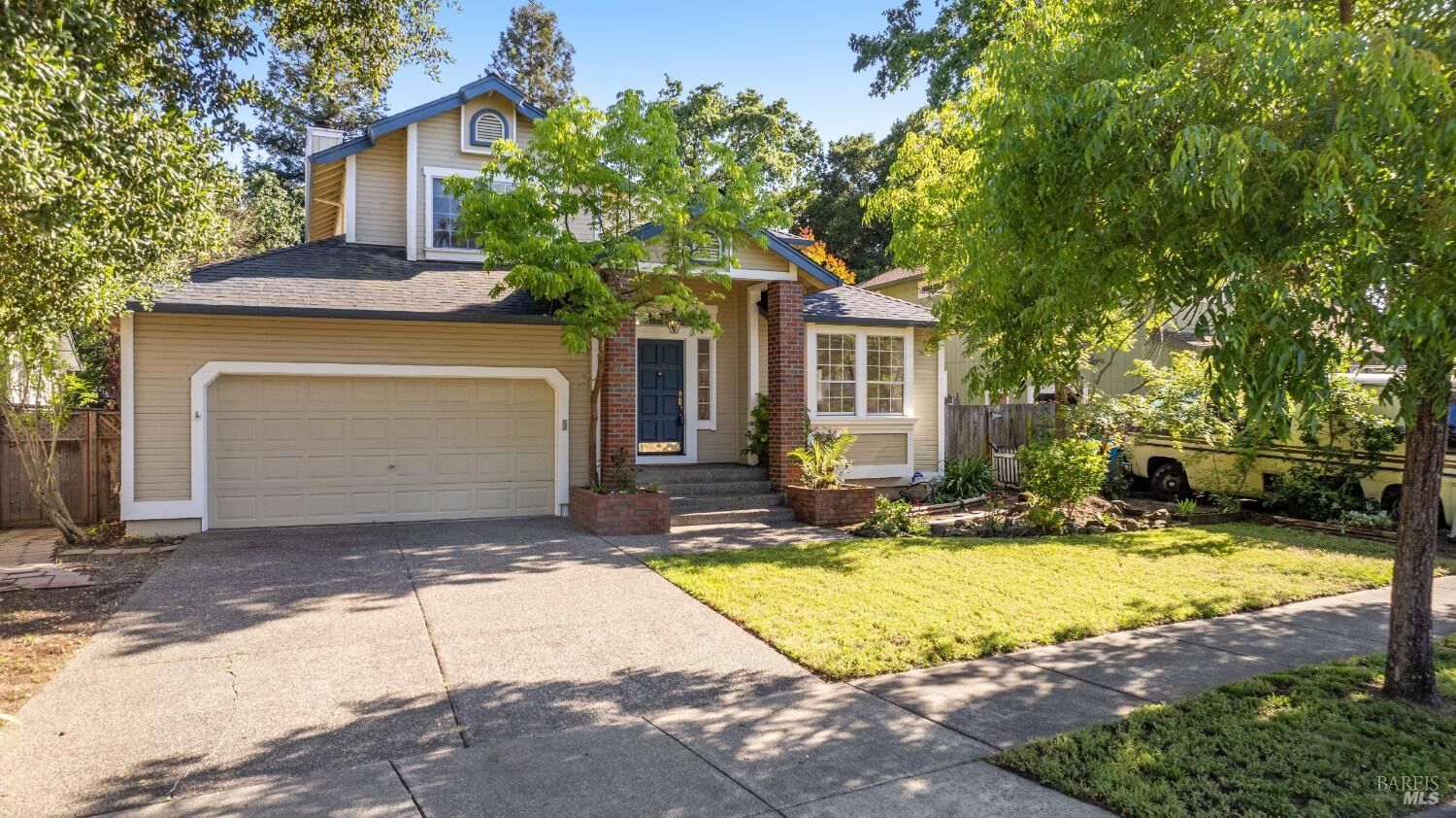 Property Photo:  1874 Amy Avenue  CA 95401 