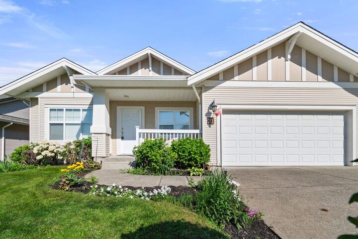 Property Photo: 5700 Jinkerson Road 35 BC V2R 5N6