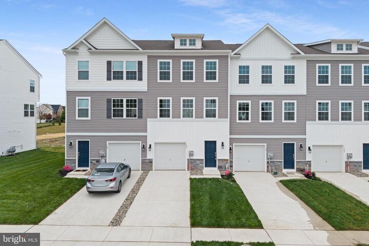 Property Photo:  107 Clinton Street  NJ 08081 
