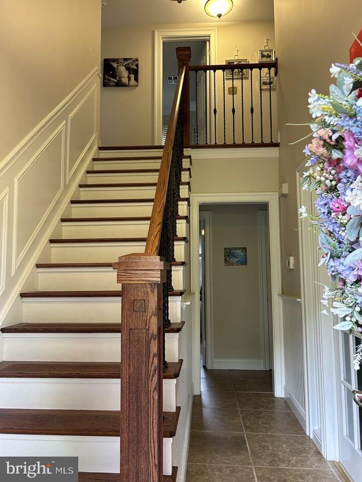 Property Photo:  975 Wind Song Road  PA 19382 
