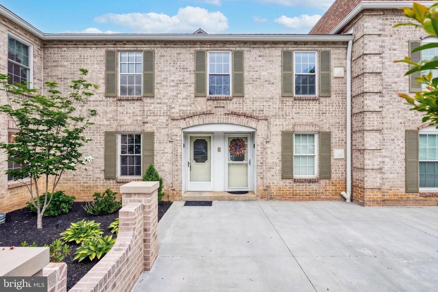 Property Photo:  1000 Country Club Road 8  PA 17403 