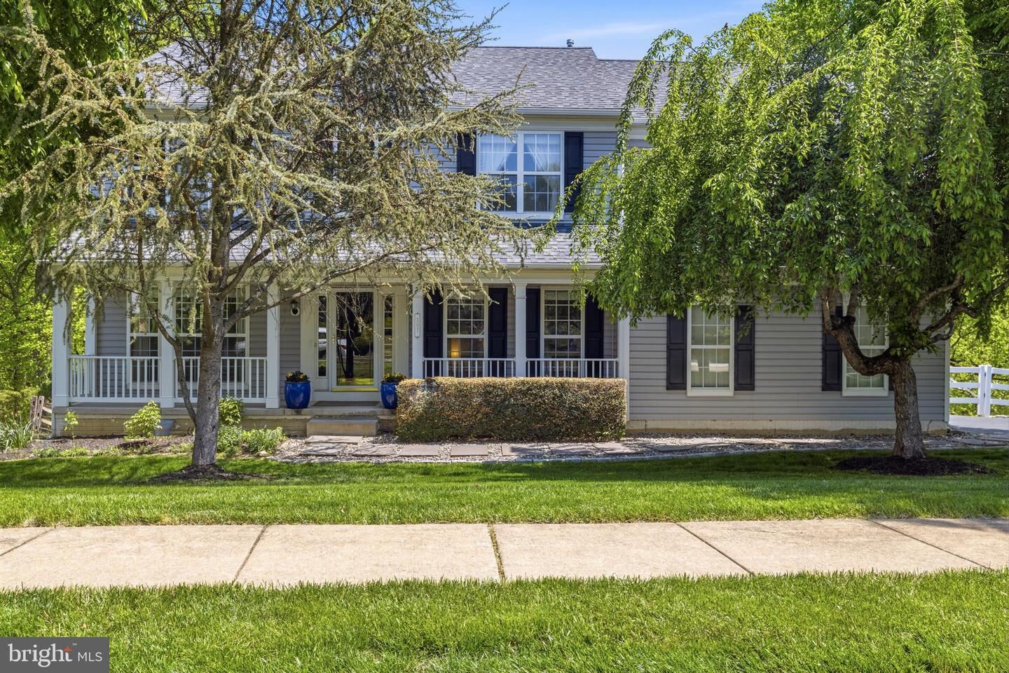 Property Photo: 307 Winterthur Lane DE 19711