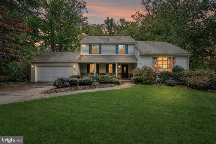 Property Photo:  8516 Thornden Terrace  MD 20817 