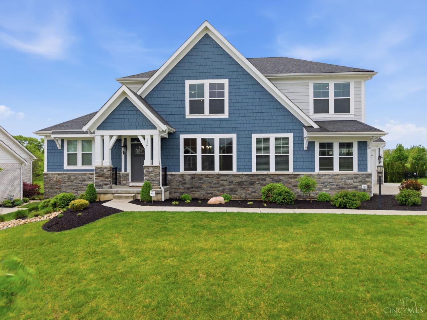 Property Photo: 5677 Willow View Drive OH 45040