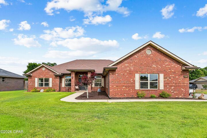 Property Photo:  5534 Bellview Court  FL 32583 