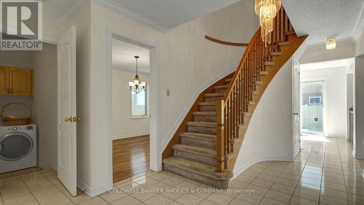 Property Photo:  1626 Blohm Drive  ON K1G 5P3 