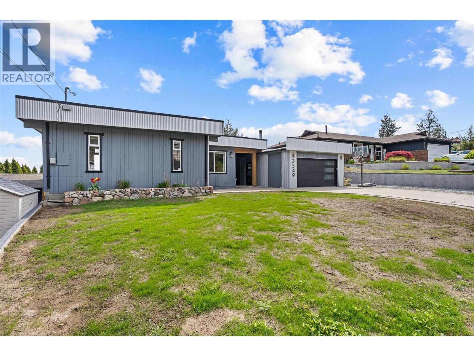 Property Photo: 3349 McQueen Road BC V4T 1B7