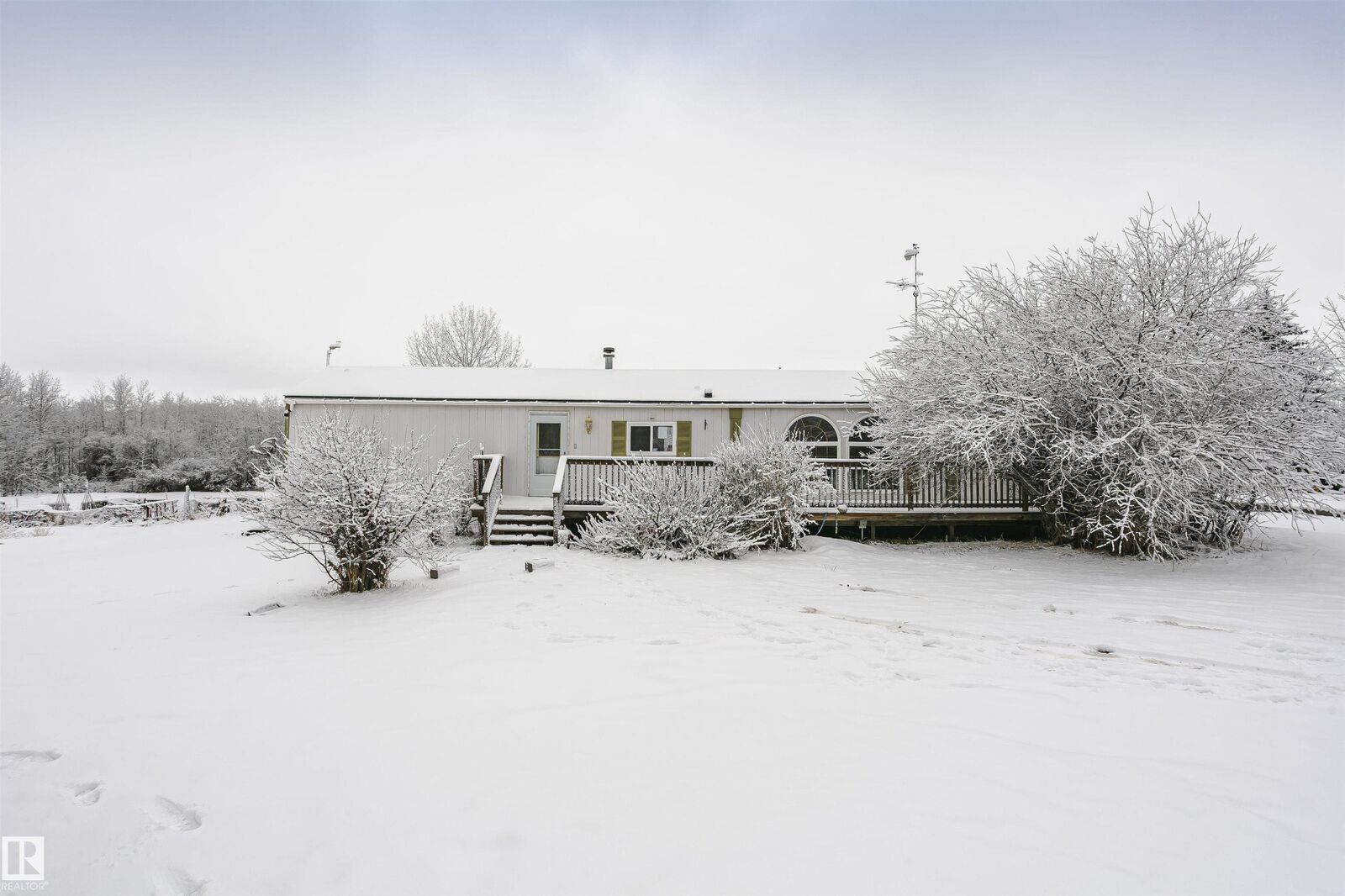 Property Photo:  #3 23319 Twp Rd 572  AB T0A 0K0 