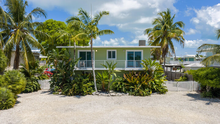 Property Photo:  189 Ocean Drive  FL 33070 