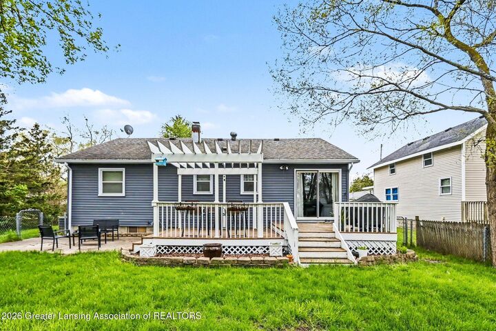 Property Photo: 237 Hume Boulevard MI 48917
