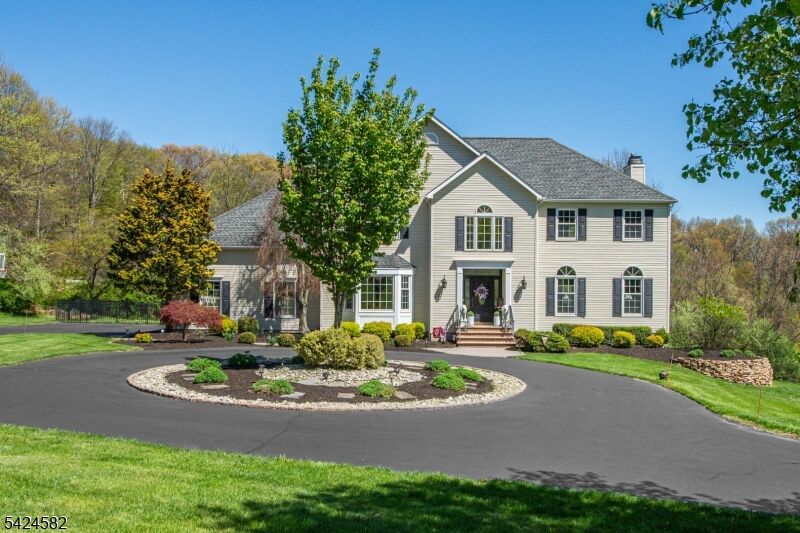 Property Photo:  10 David Pl  NJ 07836 