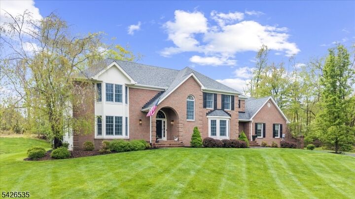 Property Photo:  27 Shy Creek Rd  NJ 08867 