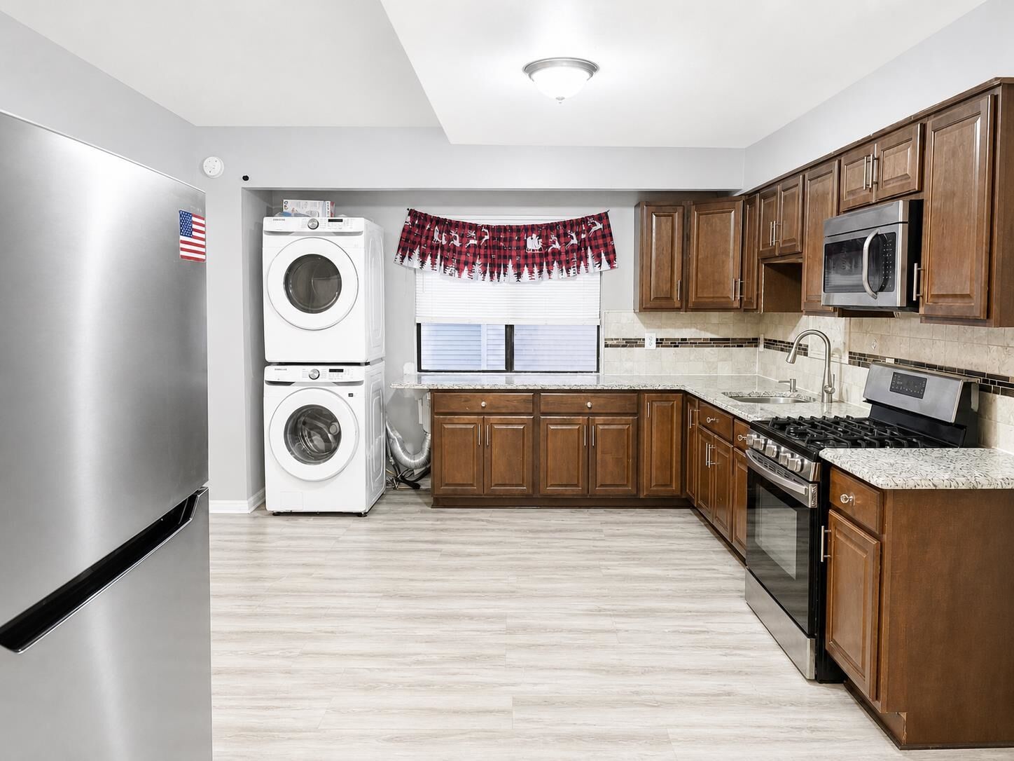 Property Photo:  212 45th St 2  NJ 07087 