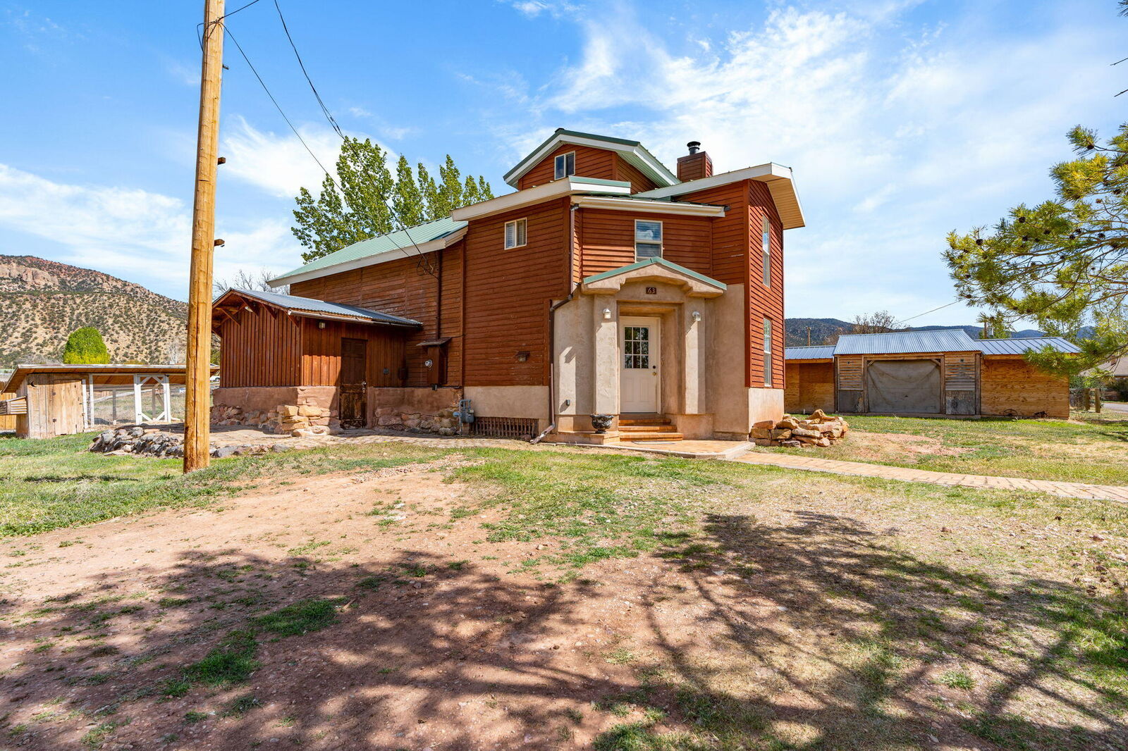 Property Photo:  63 S 300 E  UT 84760 
