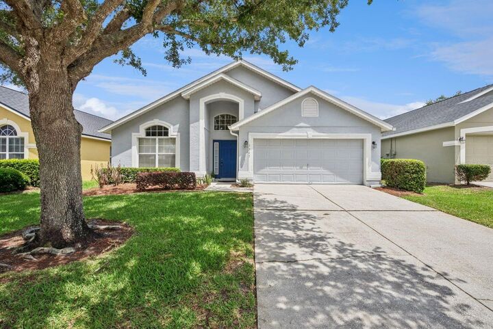 Property Photo:  5345 Los Palma Vista Drive  FL 32837 