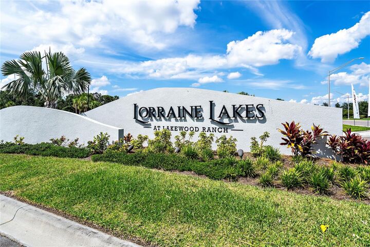 Property Photo:  5309 Seal Isle Court  FL 34211 