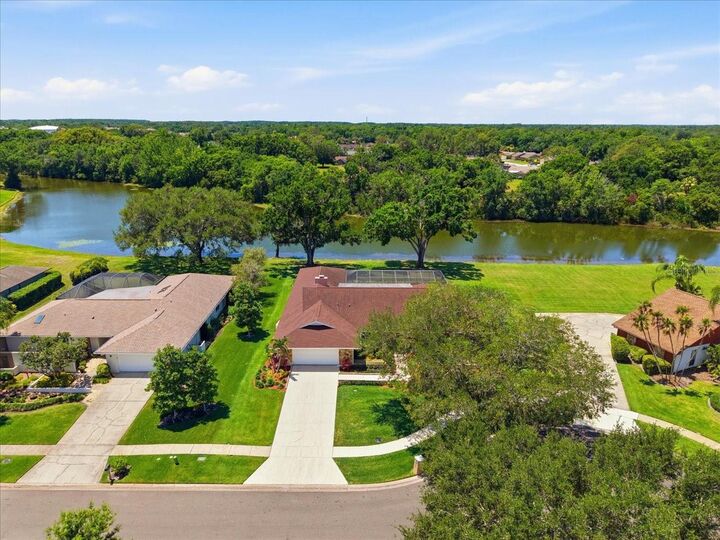 Property Photo:  4326 Middle Lake Drive  FL 33624 