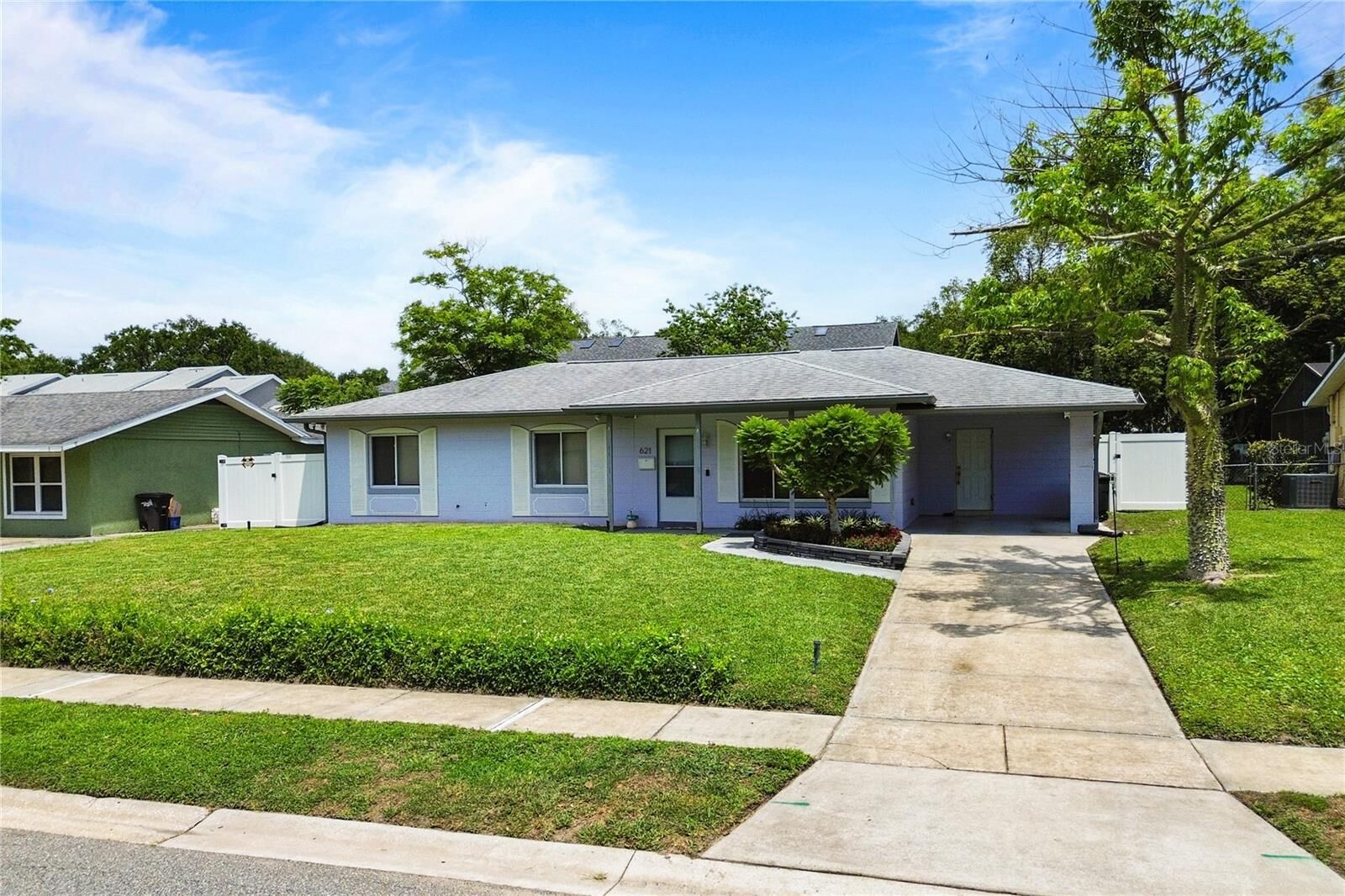 Property Photo:  621 Ellsworth Street  FL 32701 