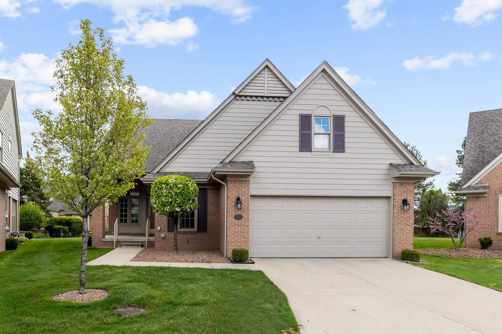 Property Photo:  43540 Inglenook Court  MI 48314 