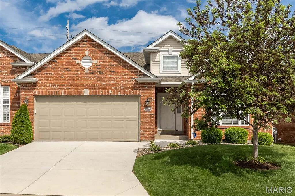 Property Photo:  169 Tori Pines Drive  MO 63129 