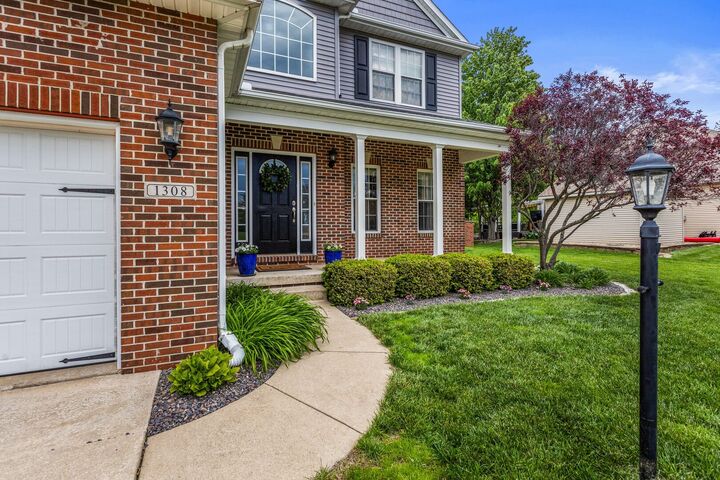 Property Photo:  1308 Woodberry Drive  IL 61853 