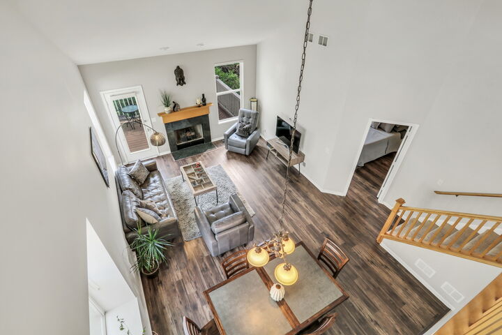 Property Photo:  