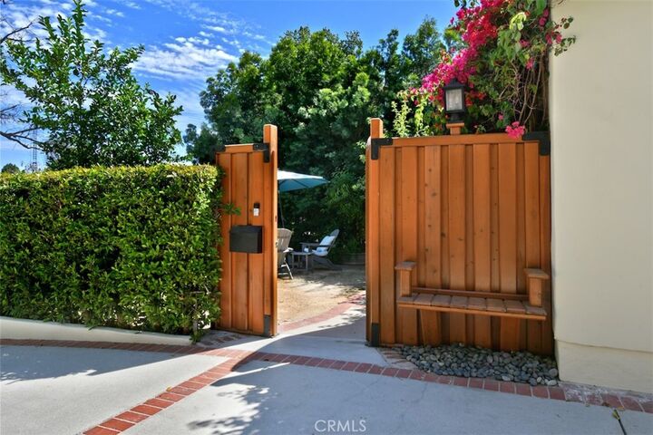 Property Photo:  4239 Camellia Ave  CA 91604 