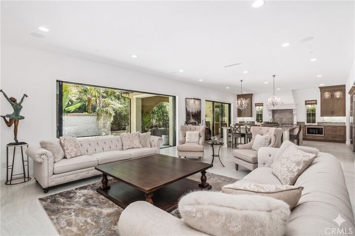 Property Photo:  118 Iron Gate  CA 92618 