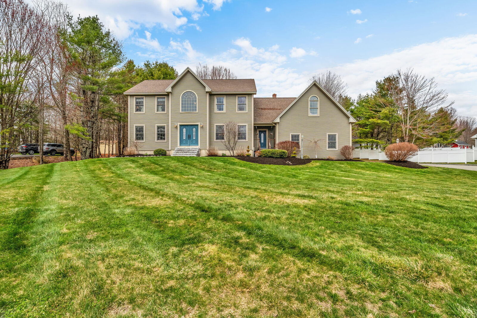 Property Photo:  45 Hermon Heights  ME 04401 