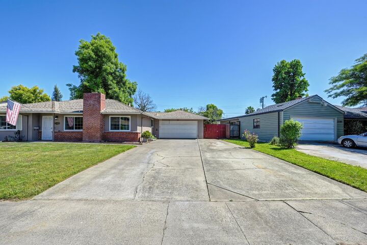 Property Photo:  2560 Carson Way  CA 95821 