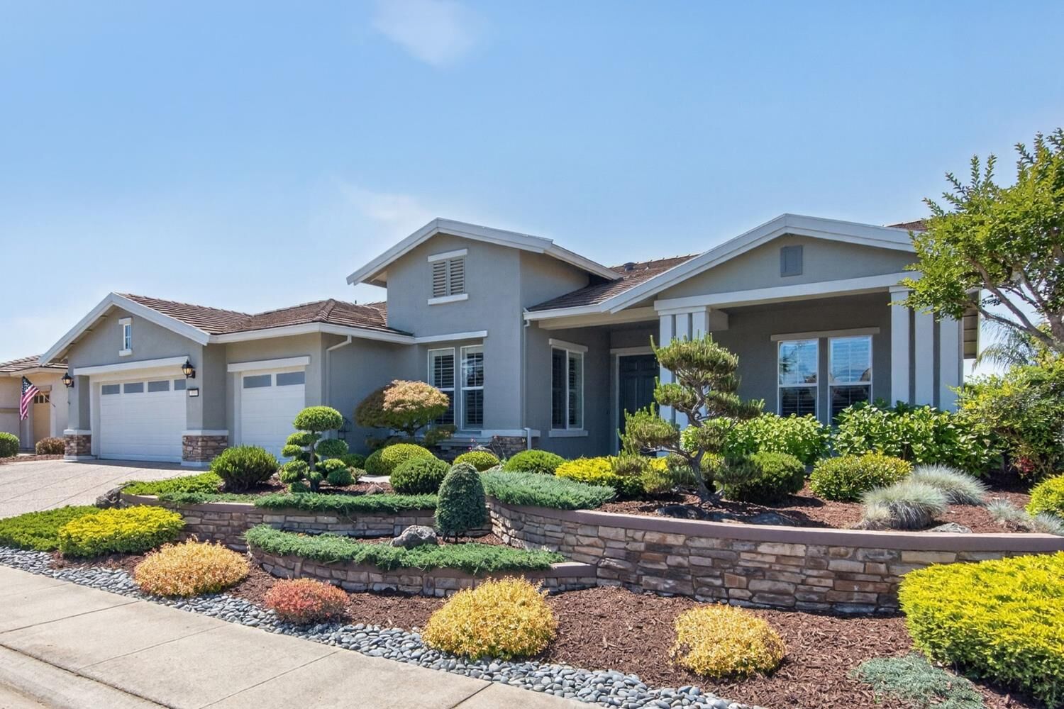 Property Photo:  1089 Overland Lane  CA 95648 