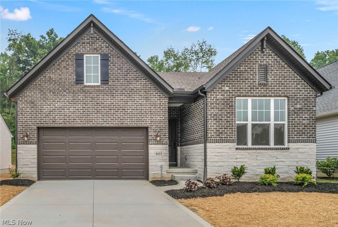 Property Photo:  6113 Grey Heron Drive  OH 44256 