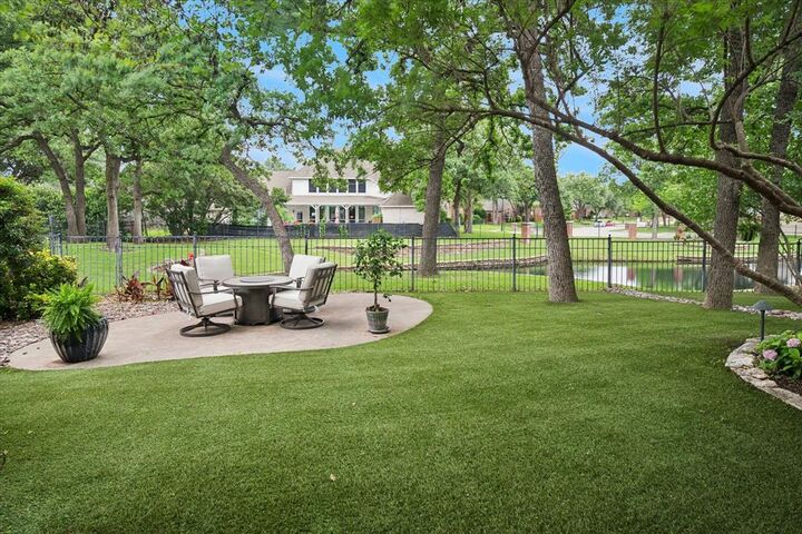 Property Photo:  1403 Briar Meadow Drive  TX 76248 