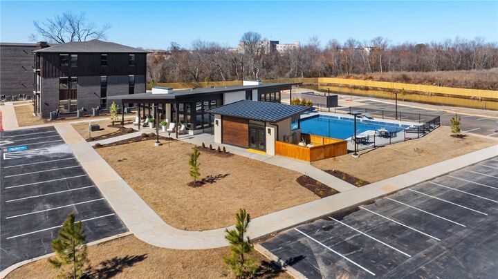 Property Photo: 3319 SE Mp Parkway 207 AR 72712