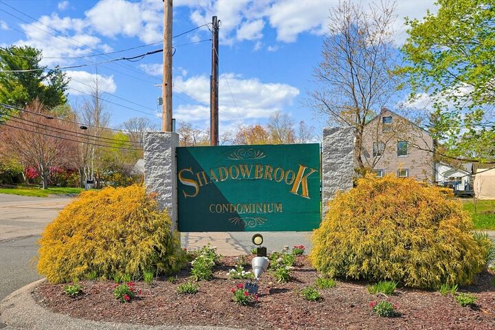 Property Photo:  23 Shadowbrook Ln 18  MA 01757 