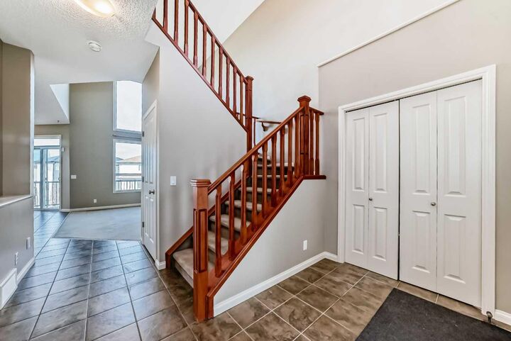Property Photo:  60 Sunset Circle  AB T4C 0C3 