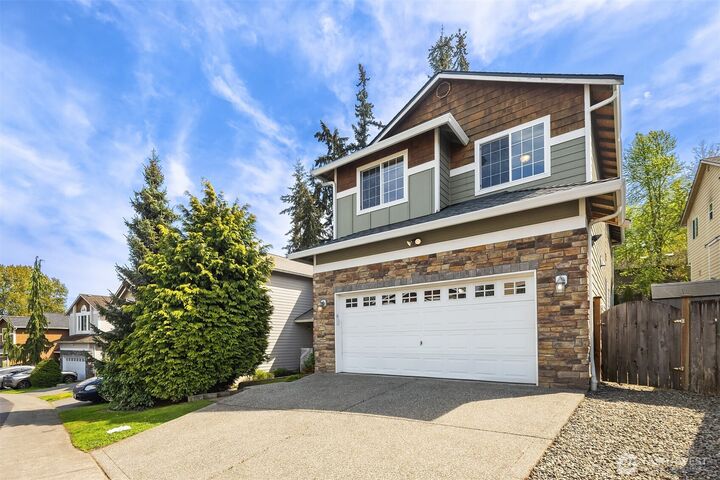 Property Photo:  2630  145th Street SW  WA 98087 