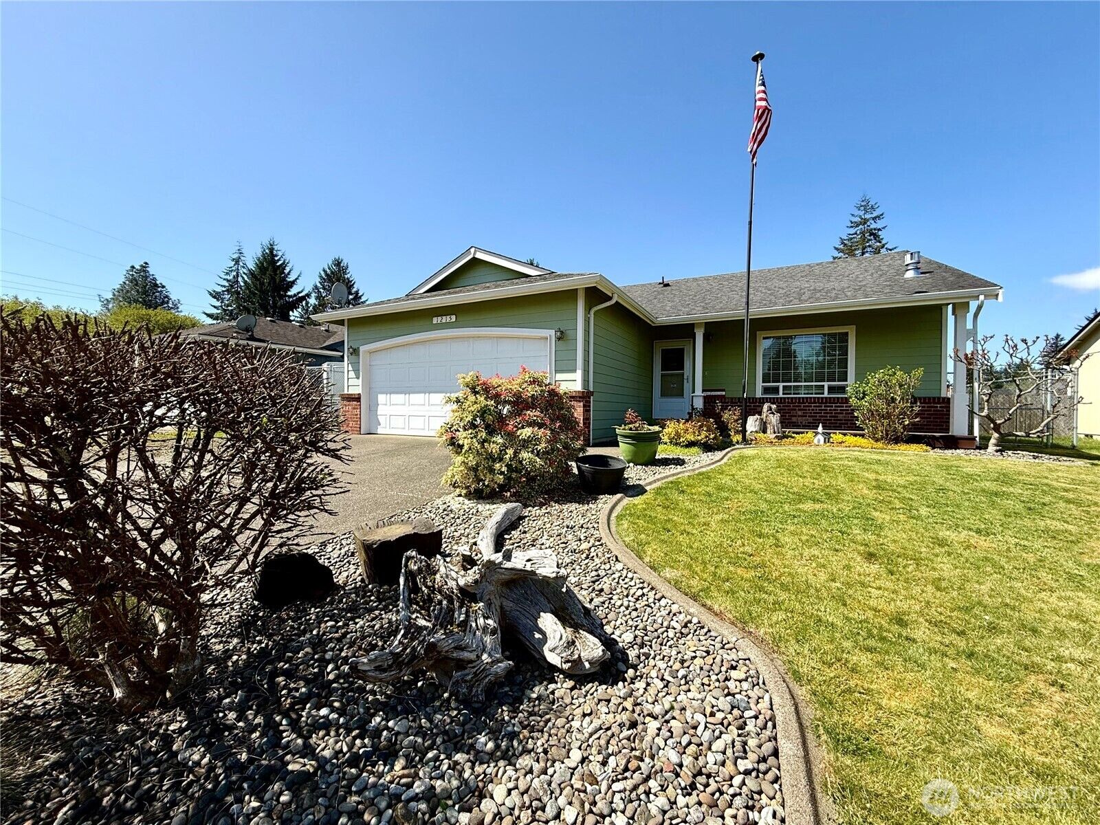 Property Photo:  1215 S Evans Street  WA 98520 