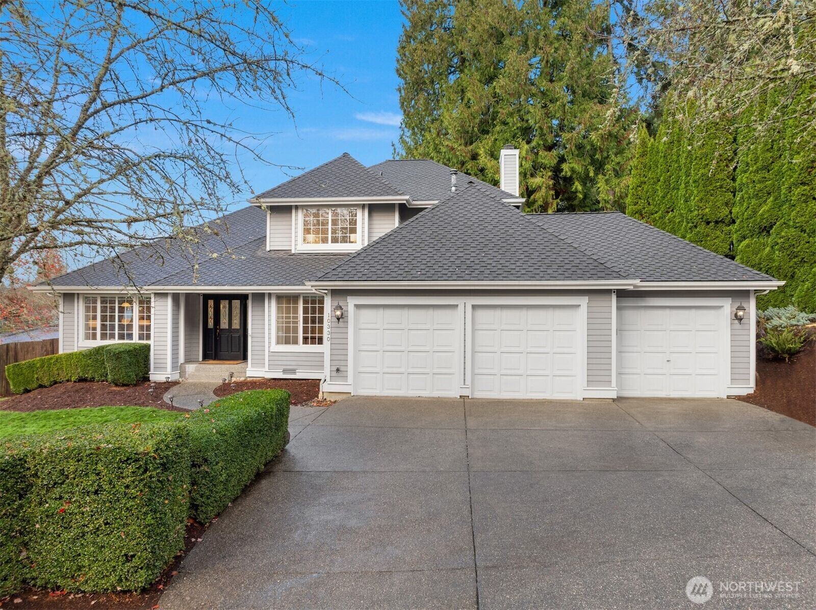 Property Photo:  10330 NE 151st Place  WA 98011 