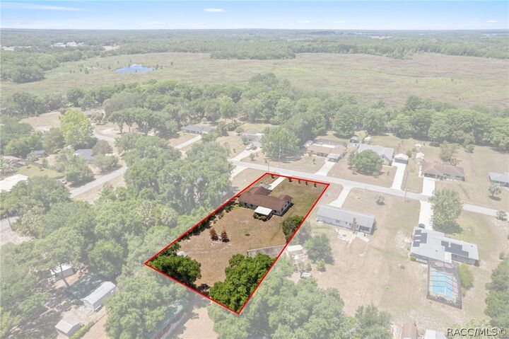 Property Photo:  7350 E Applewood Drive  FL 34450 