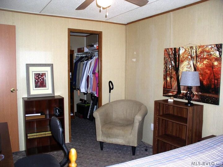 Property Photo:  307 Twelve Oaks Lane  NC 27537 