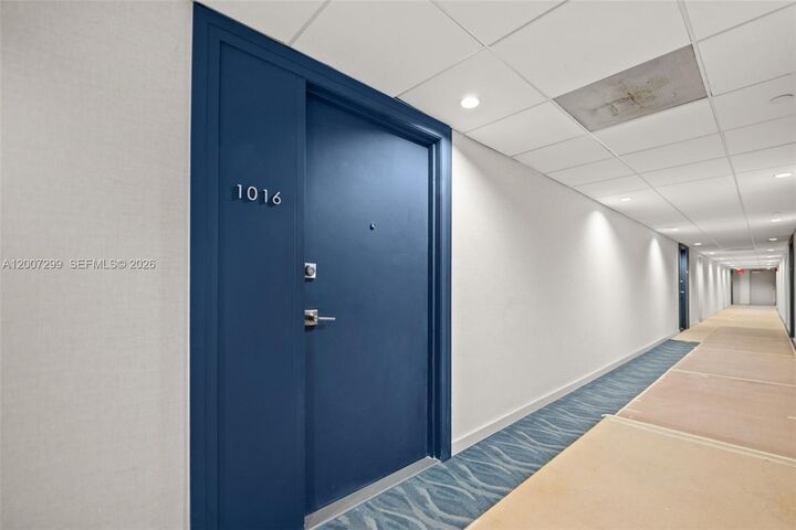 Property Photo:  20 Island Ave 1016  FL 33139 